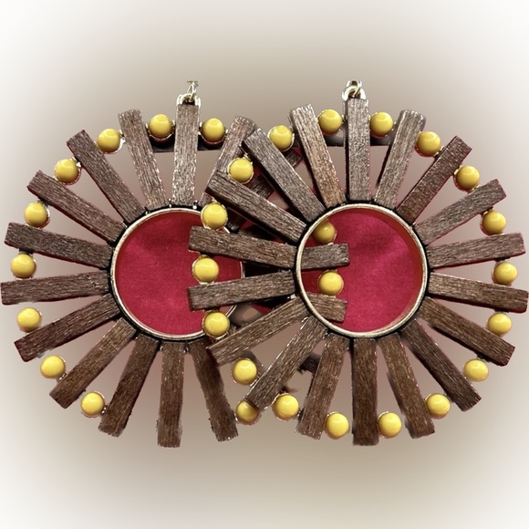 DROP WOODEN BEADED EARRINGS - Picture 3 of 8